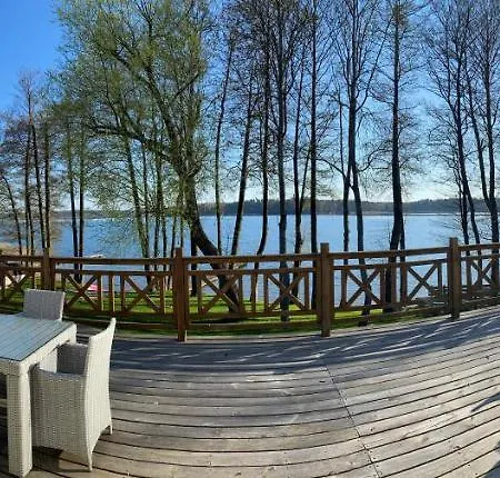 Dom Nad Jeziorem Beldany Ferienhaus