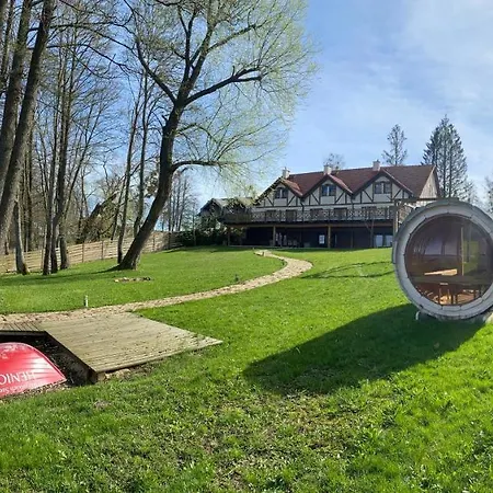 Dom Nad Jeziorem Beldany Ferienhaus Kamień